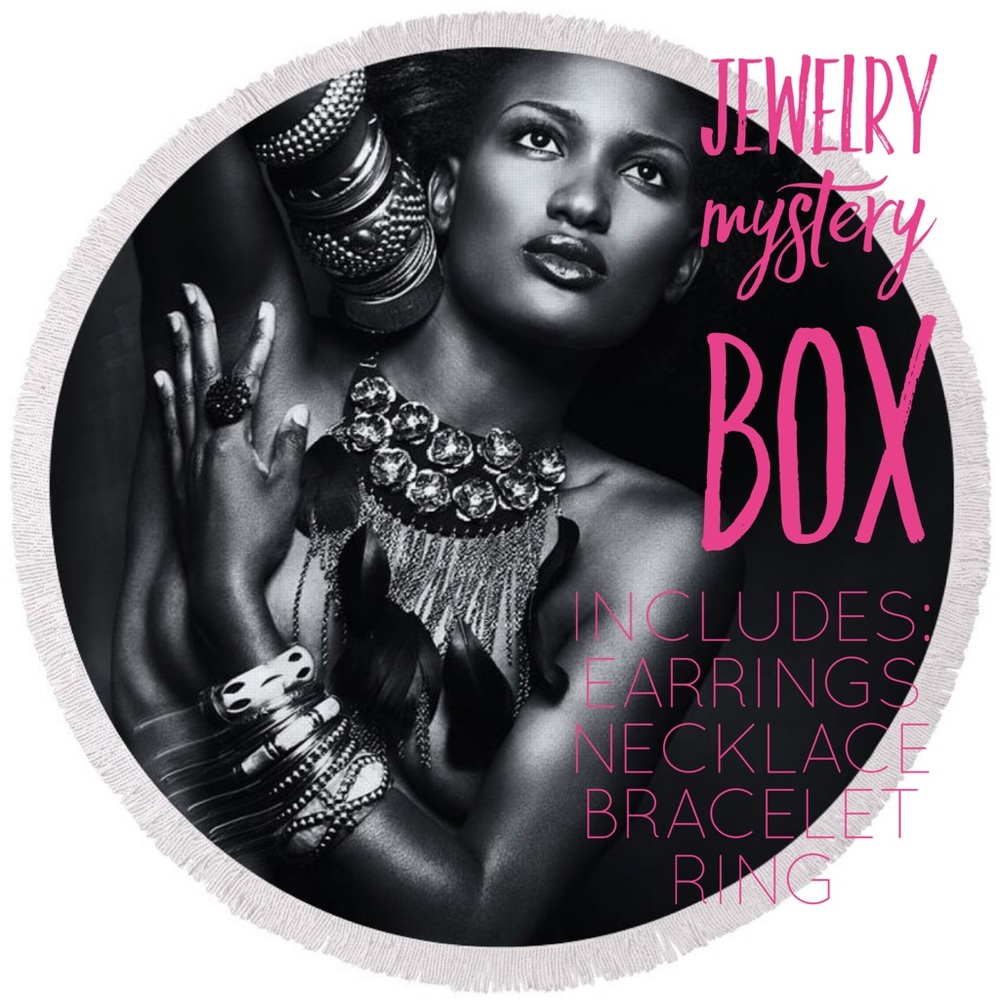 ON SALE: 💝 MYSTERY JEWELRY BOX BUNDLE !!! 💝